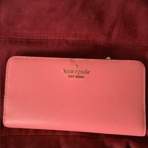 Kate Spade wallet…